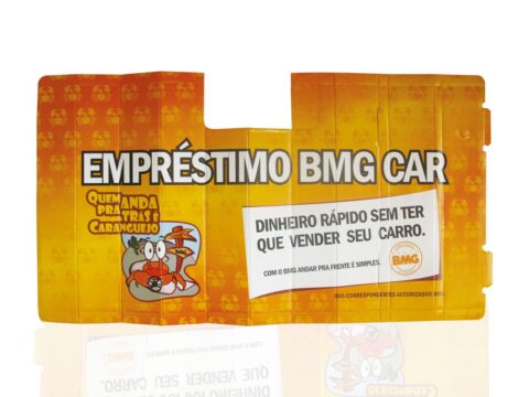 Display-de-papelão-Tapa-Sol BMG